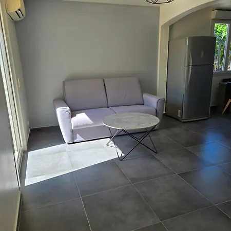 شقة Avec Jardin 4 Personnes Fréjus