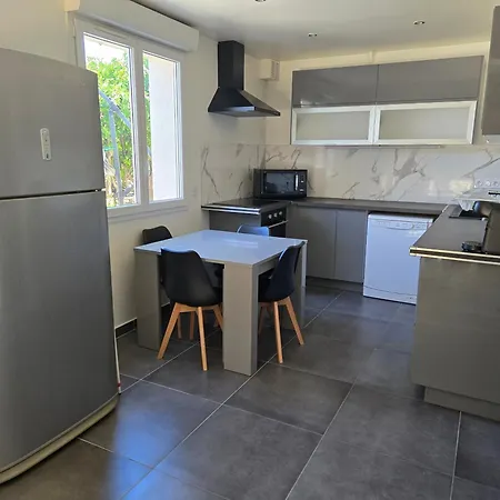 شقة Avec Jardin 4 Personnes *